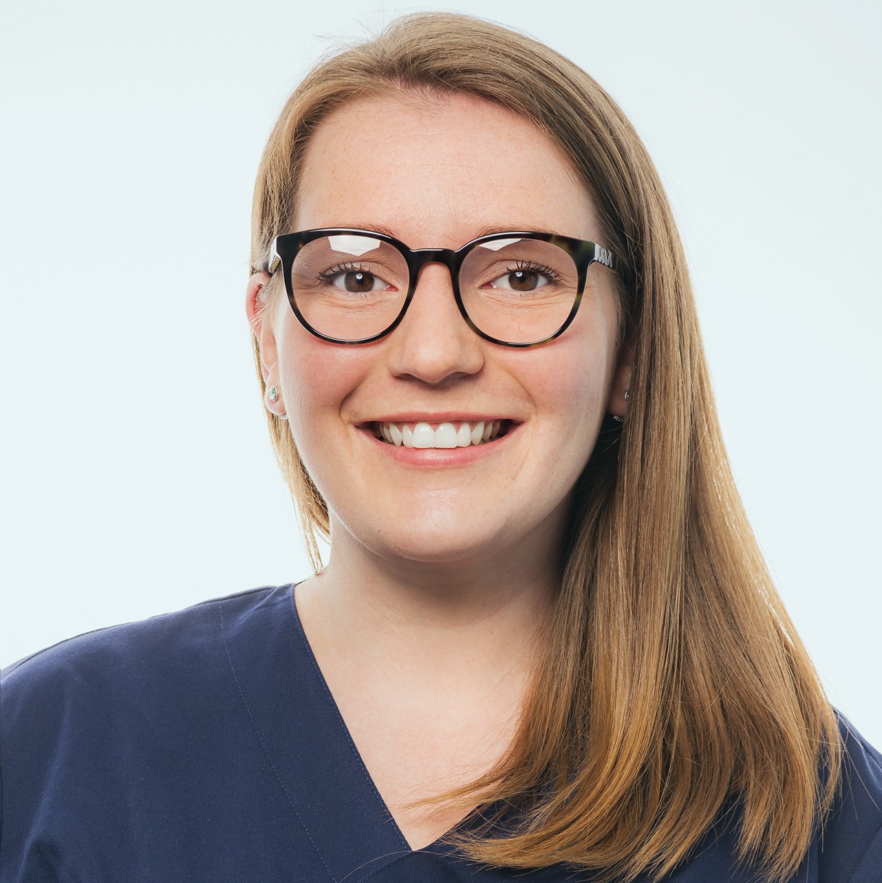 Dr Valentine Pedro Chirurgiendentiste à La TrinitésurMer (56470)